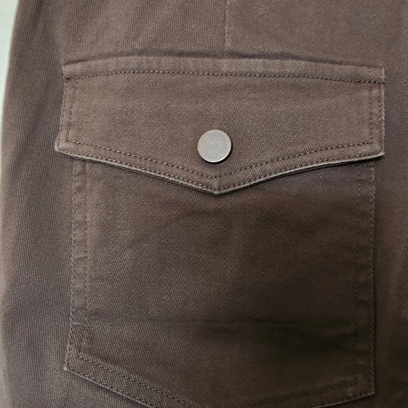 VERONICA Beard Field Cargo Pants - Picture 10 of 16